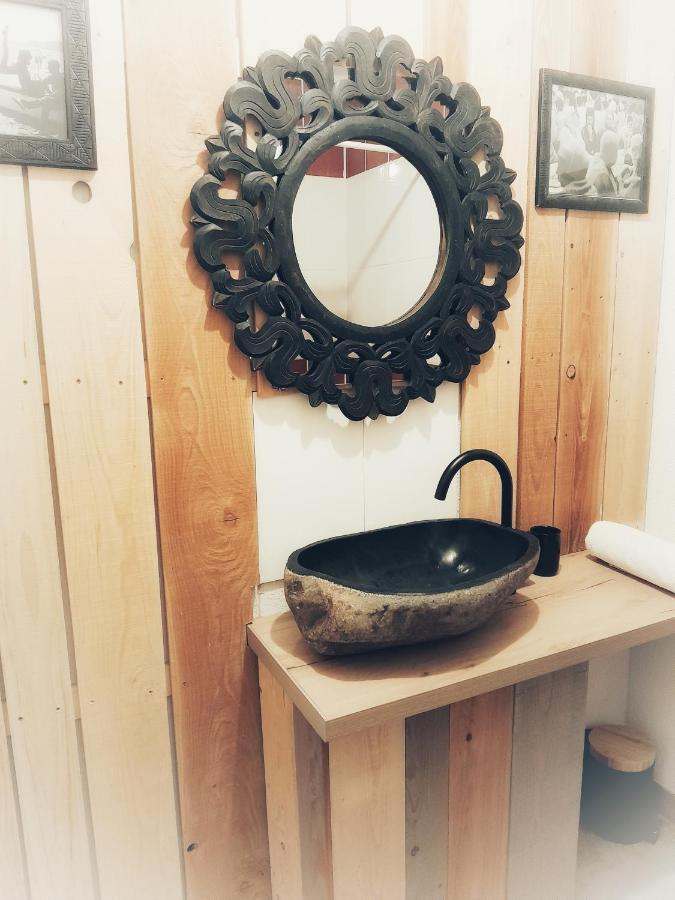 L'échappée Belle à L'étang D'anty -appartement *